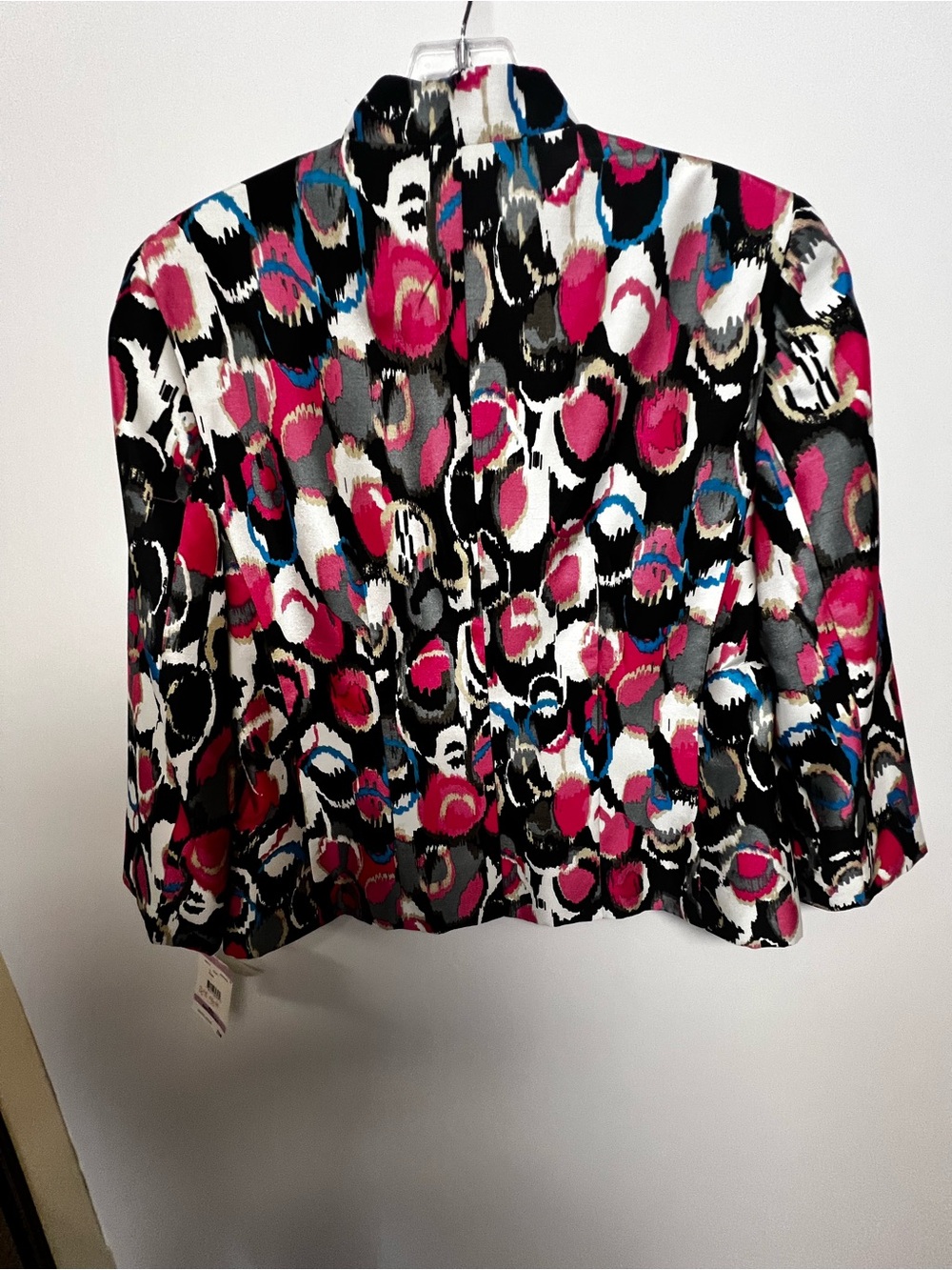 KASPER MULTICOLOR OPEN FRONT PRINTED BLAZER PINK/WHITE/BLACK/BLUE BLACK LINING - Picture 3 of 12